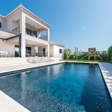 Luxurious 5 Bedrooms Tranquil Adore Private Heated Pool Billiards Table Dalmatia Villa Zara
