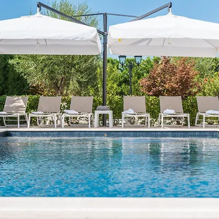 Luxurious 5 Bedrooms Tranquil Adore Private Heated Pool Billiards Table Dalmatia *